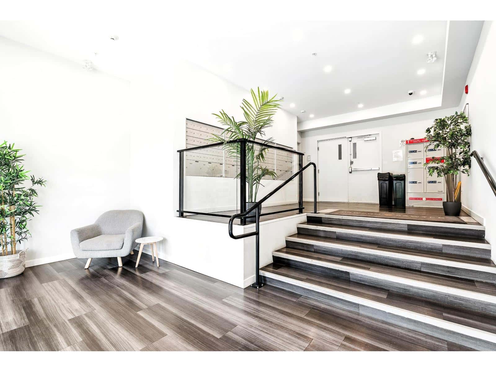 507 13623 81A AVENUE — Surrey, British Columbia - Photo 4 of 36