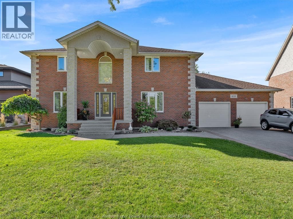 633 OLD TECUMSEH ROAD East — Lakeshore, Ontario - Main photo