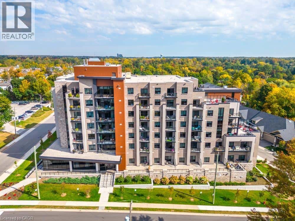 30 HAMILTON Street S Unit# 305 — Waterdown, Ontario - Photo 2 of 39