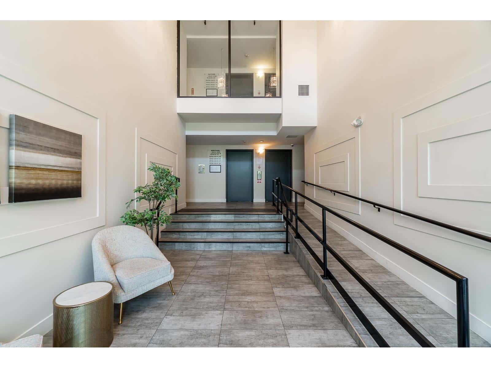 317 15351 101 AVENUE — Surrey, British Columbia - Photo 5 of 31