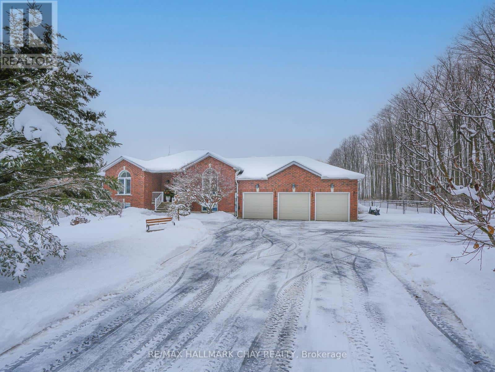 7558 CONCESSION ROAD 2 ROAD — Adjala-Tosorontio, Ontario - Photo 3 of 50