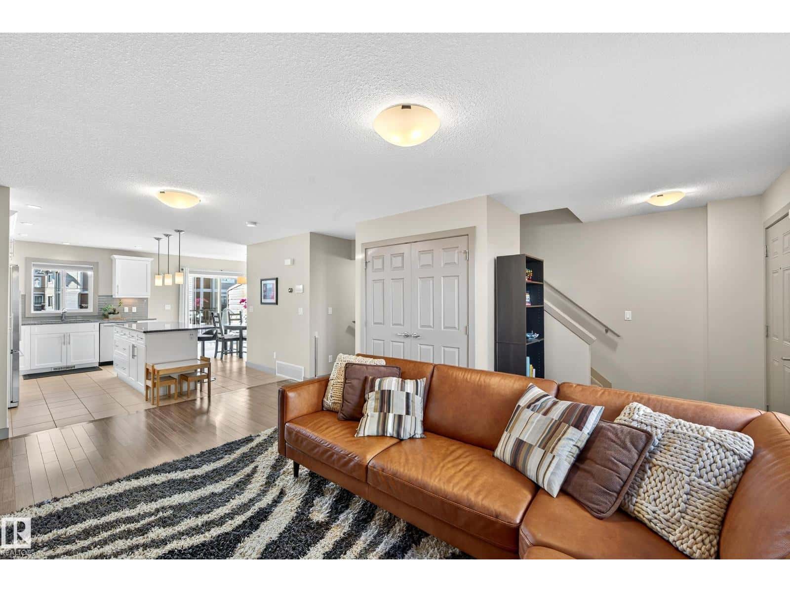 #6 1150 WINDEREMERE WY SW — Edmonton, Alberta - Photo 2 of 52