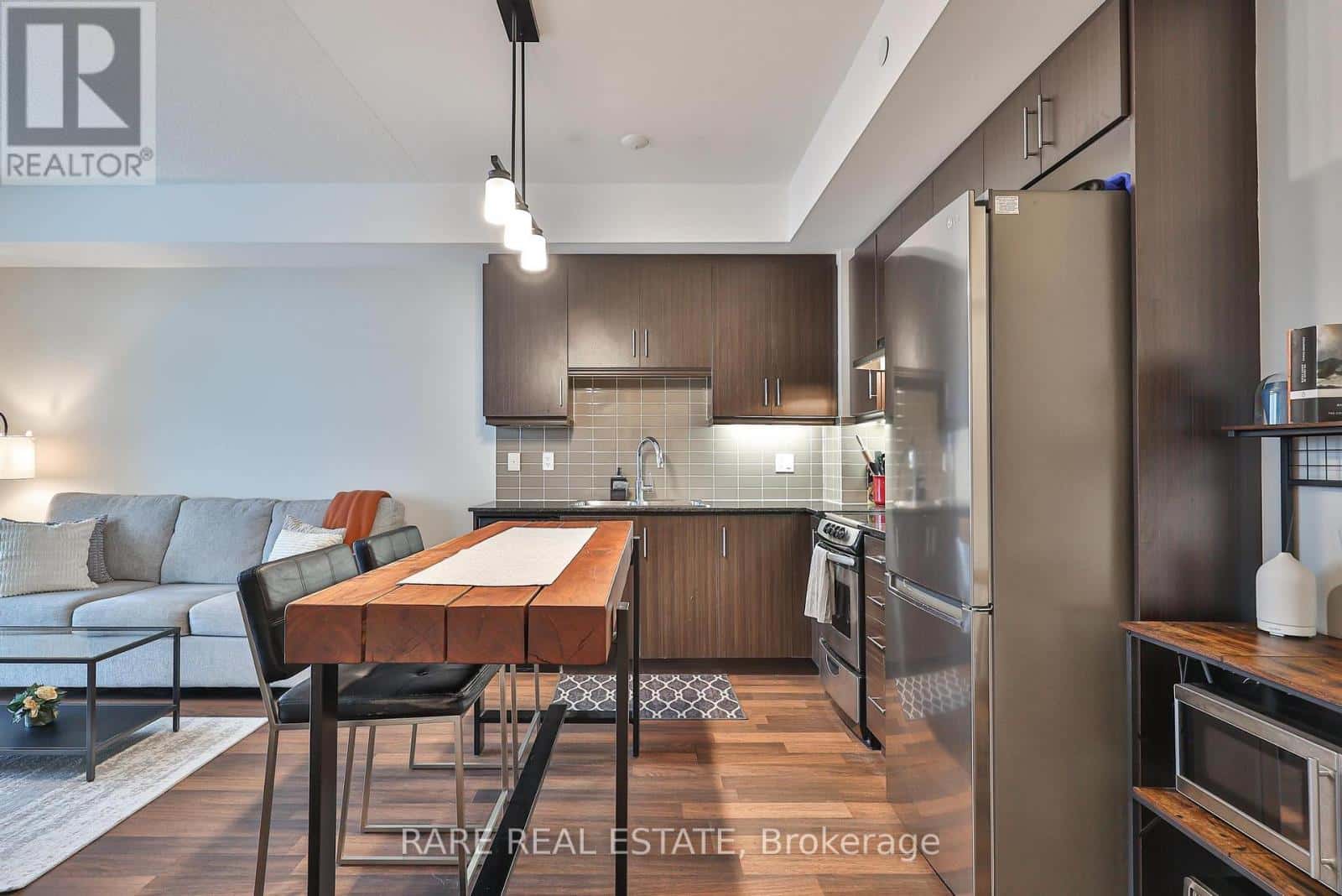 710 - 68 CANTERBURY PLACE — Toronto (Willowdale West), Ontario - Photo 4 of 33