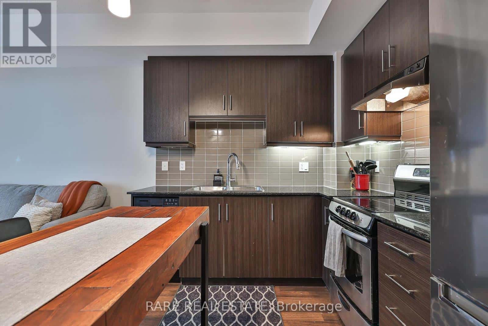 710 - 68 CANTERBURY PLACE — Toronto (Willowdale West), Ontario - Photo 5 of 33