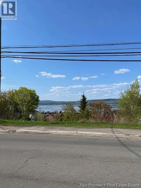 498 Victoria Street — Dalhousie, New Brunswick - Photo 2 of 28