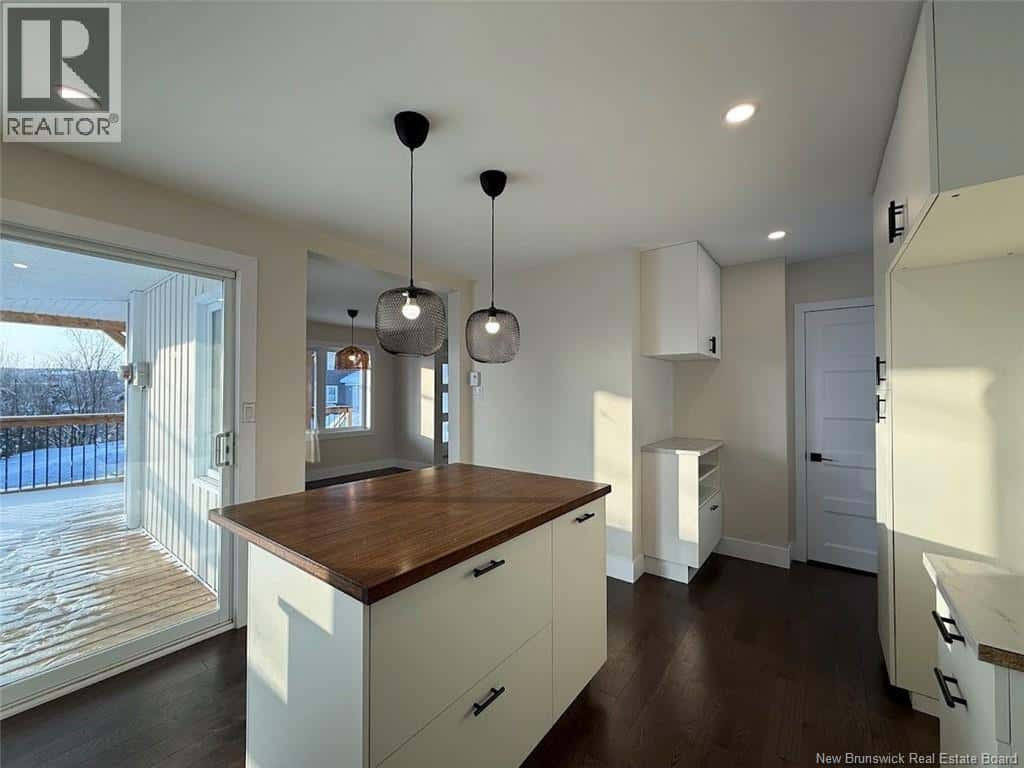 17 Cormier Street — Edmundston, New Brunswick - Photo 4 of 23