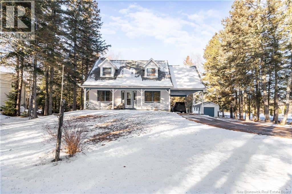 730 Saint-Charles Sud