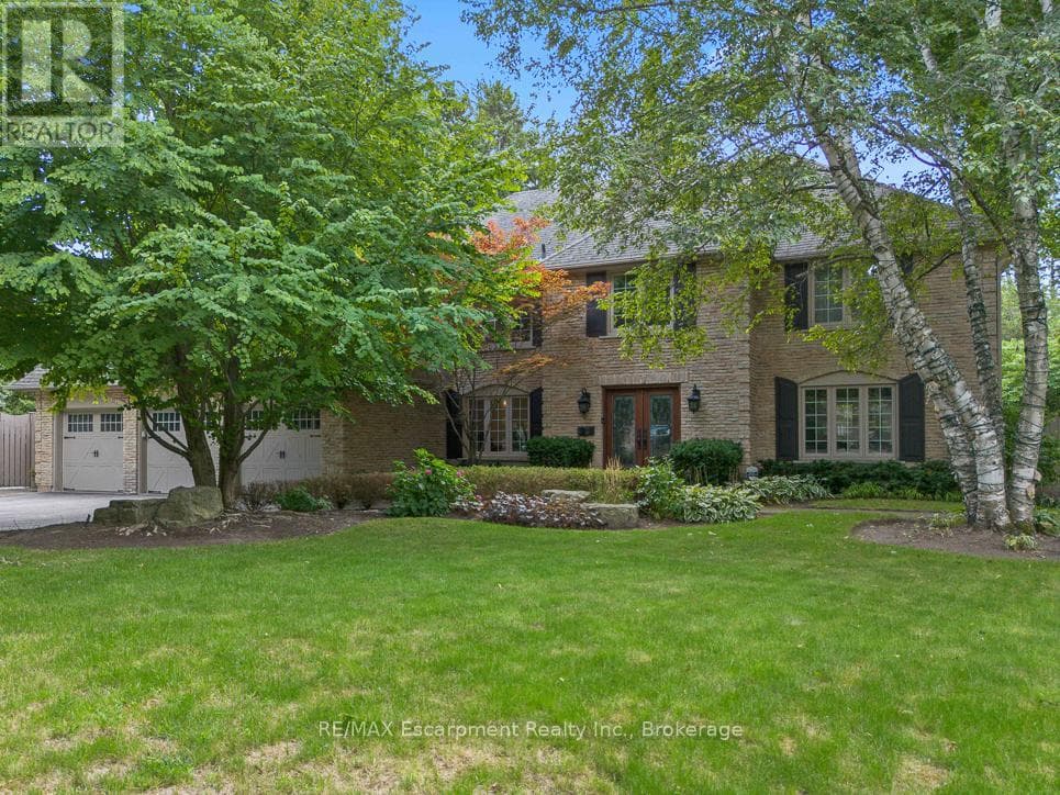 138 CAVENDISH COURT — Oakville (MO Morrison), Ontario - Main photo