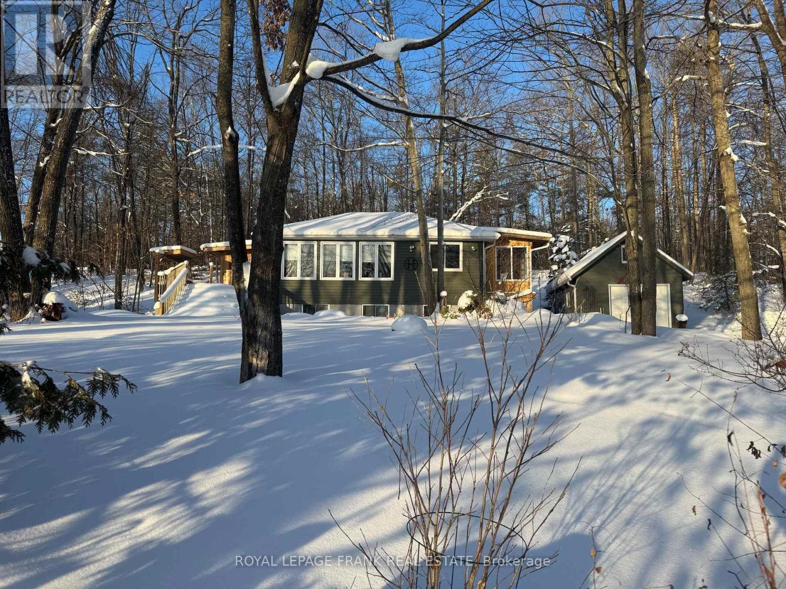 3 FIRE ROUTE 27B — Trent Lakes, Ontario - Main photo