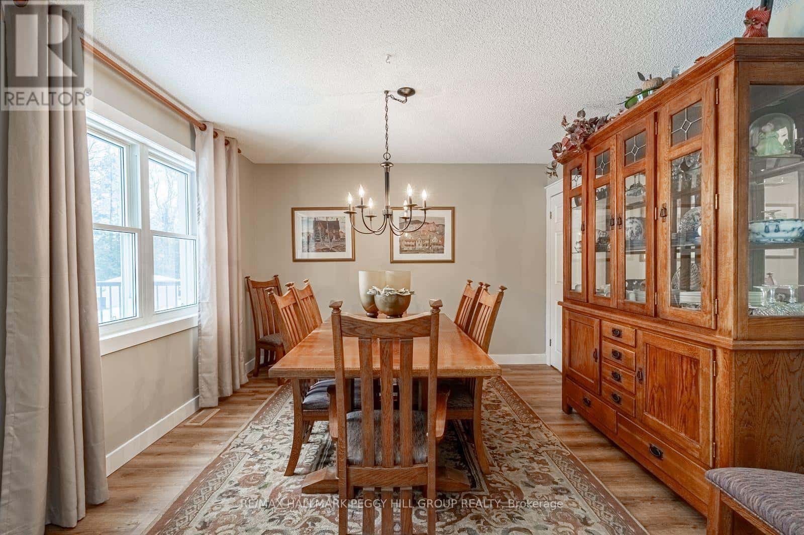 7816 6TH LINE — Essa, Ontario - Photo 5 of 35