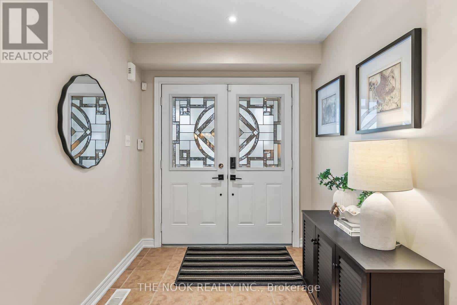 1624 DOCKING COURT — Oshawa (Taunton), Ontario - Photo 5 of 50