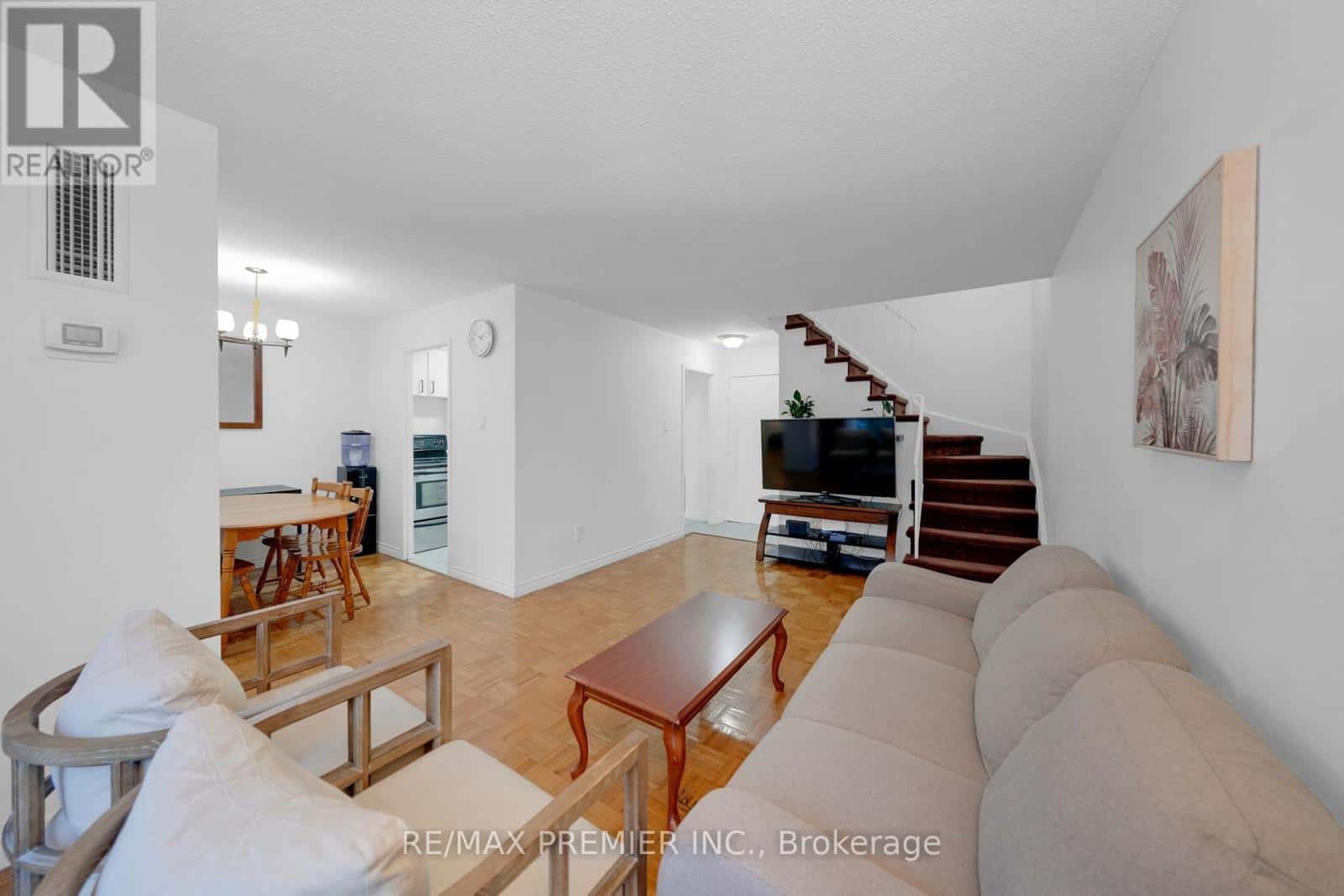 209 - 2095 ROCHE COURT — Mississauga (Sheridan), Ontario - Photo 4 of 29