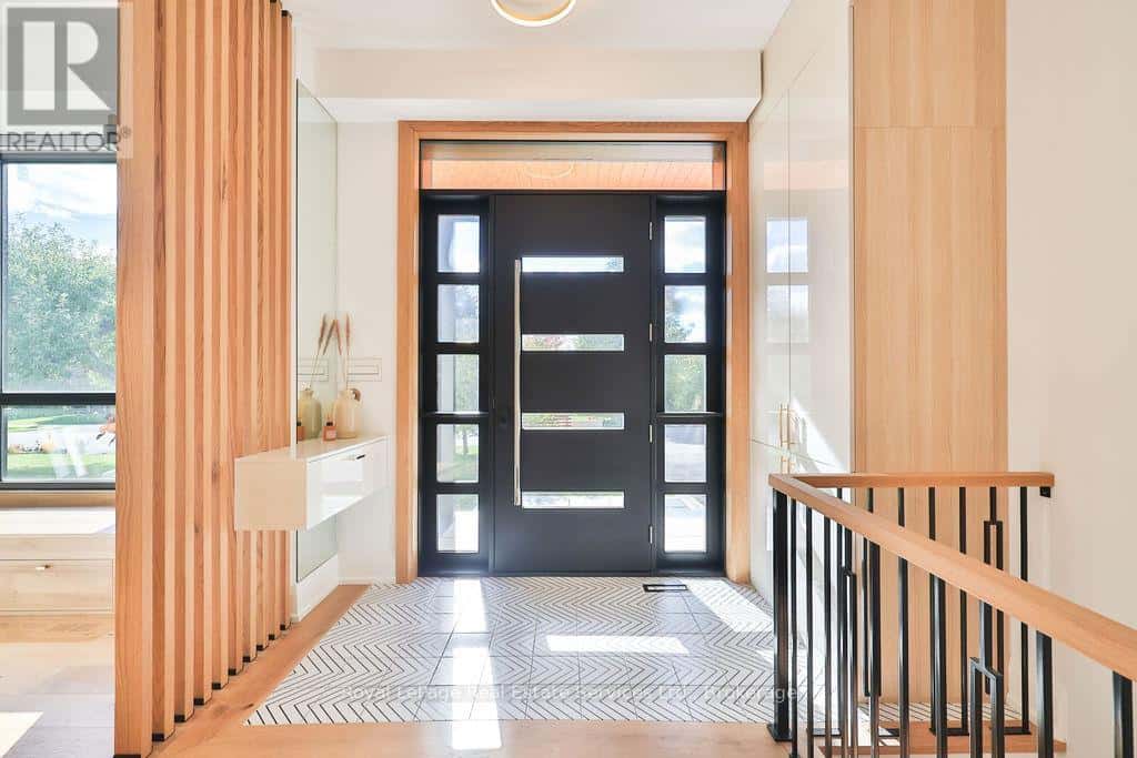 431 SANDLEWOOD ROAD — Oakville (WO West), Ontario - Photo 4 of 50