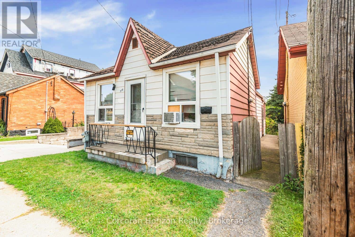 510 JOHN STREET N — Hamilton (North End), Ontario - Photo 3 of 17