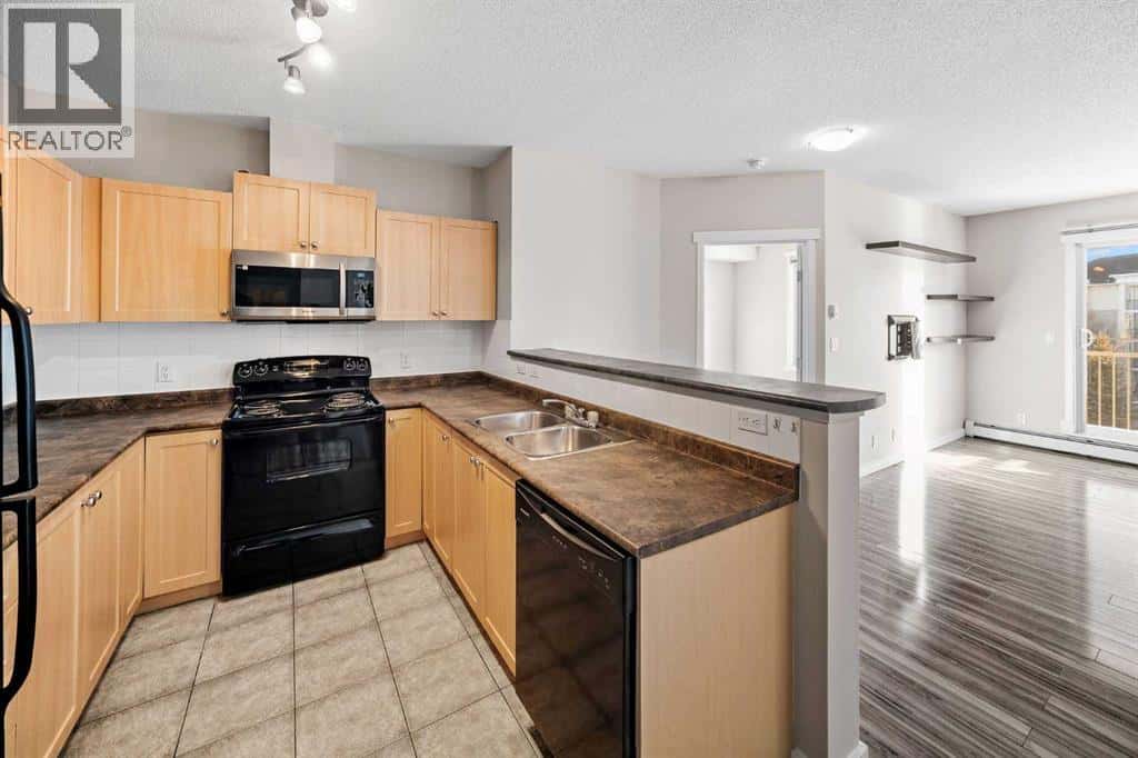 1315, 333 Taravista Drive NE — Calgary, Alberta - Photo 4 of 25