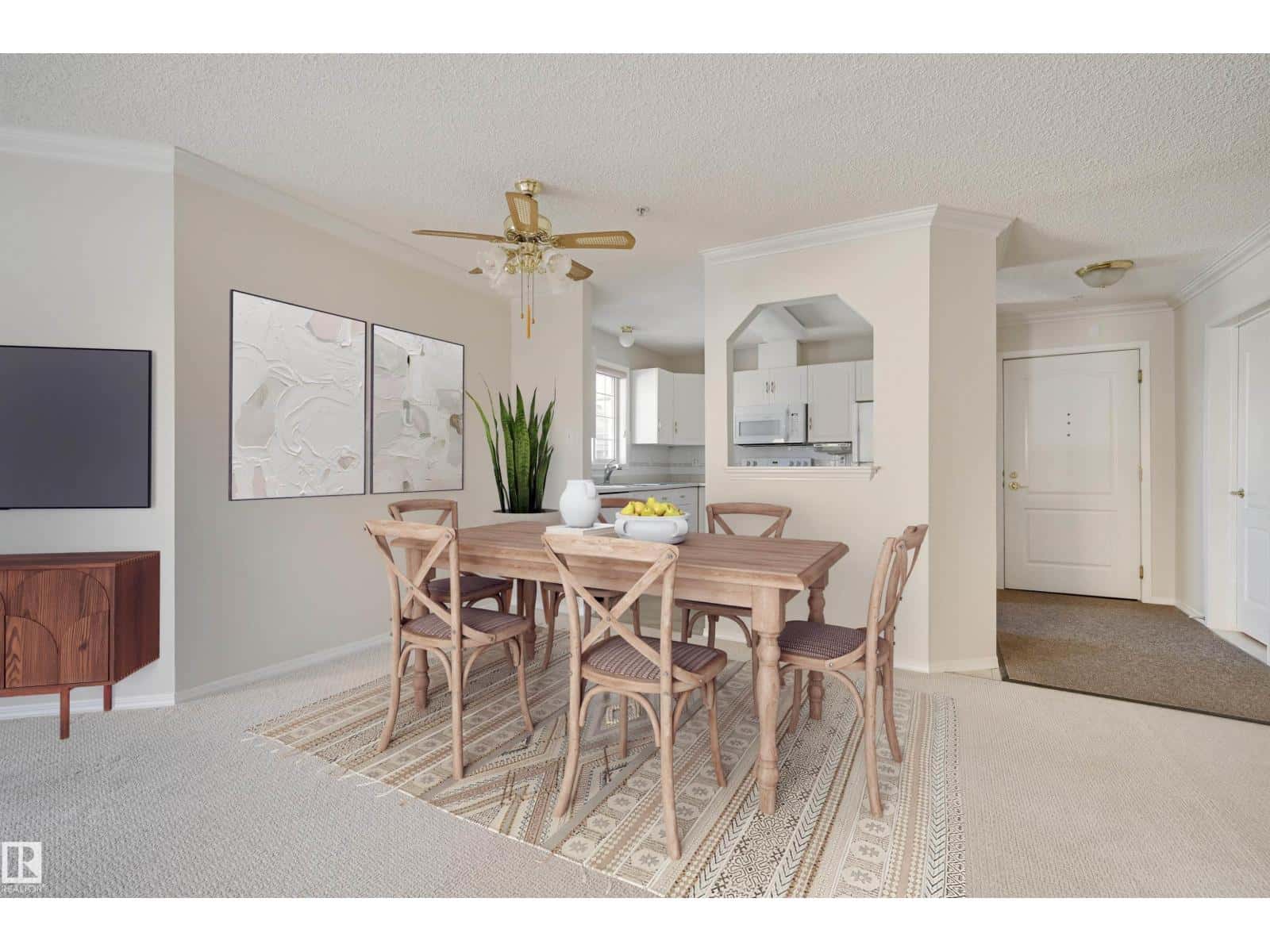 #205 13450 114 AV NW — Edmonton, Alberta - Photo 4 of 41