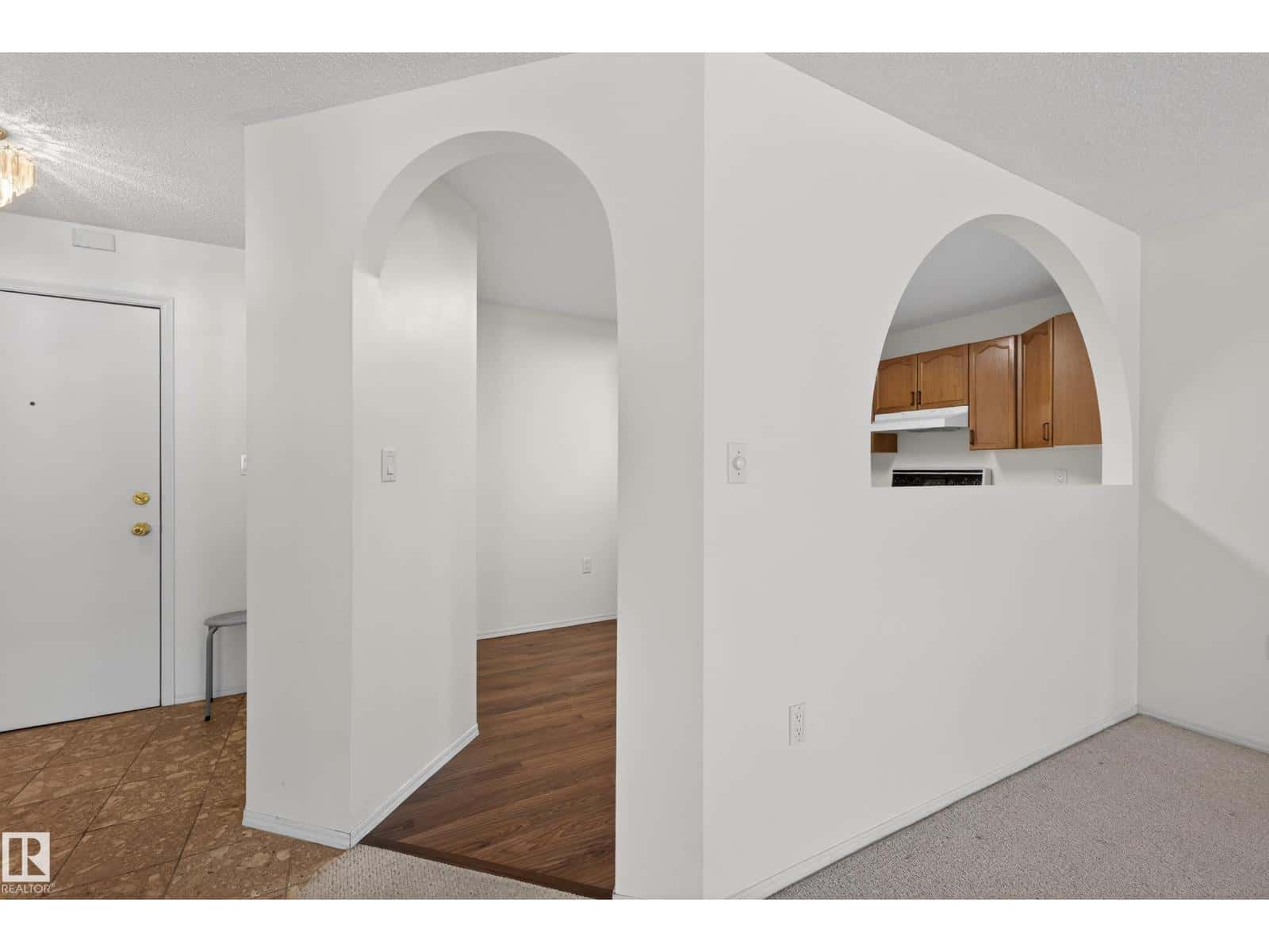 #106 15499 CASTLE DOWNS RD NW — Edmonton, Alberta - Photo 4 of 46