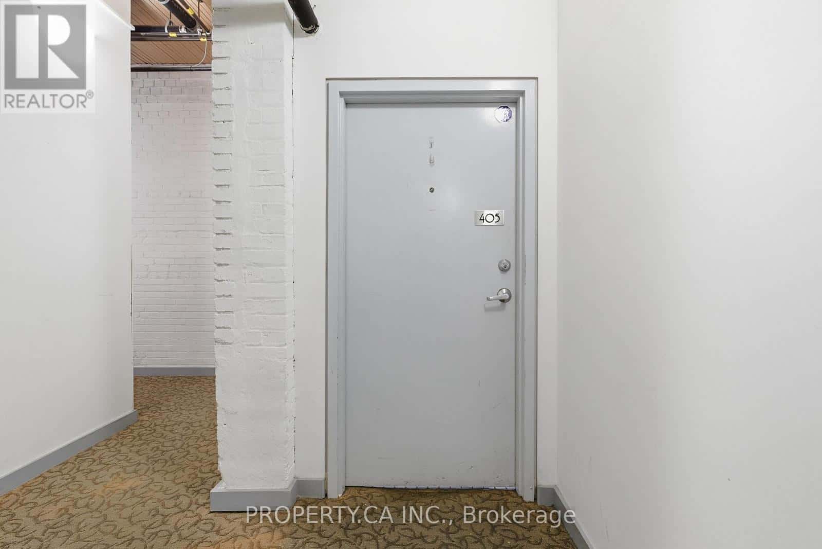 405 - 426 QUEEN STREET E — Toronto (Moss Park), Ontario - Photo 2 of 22