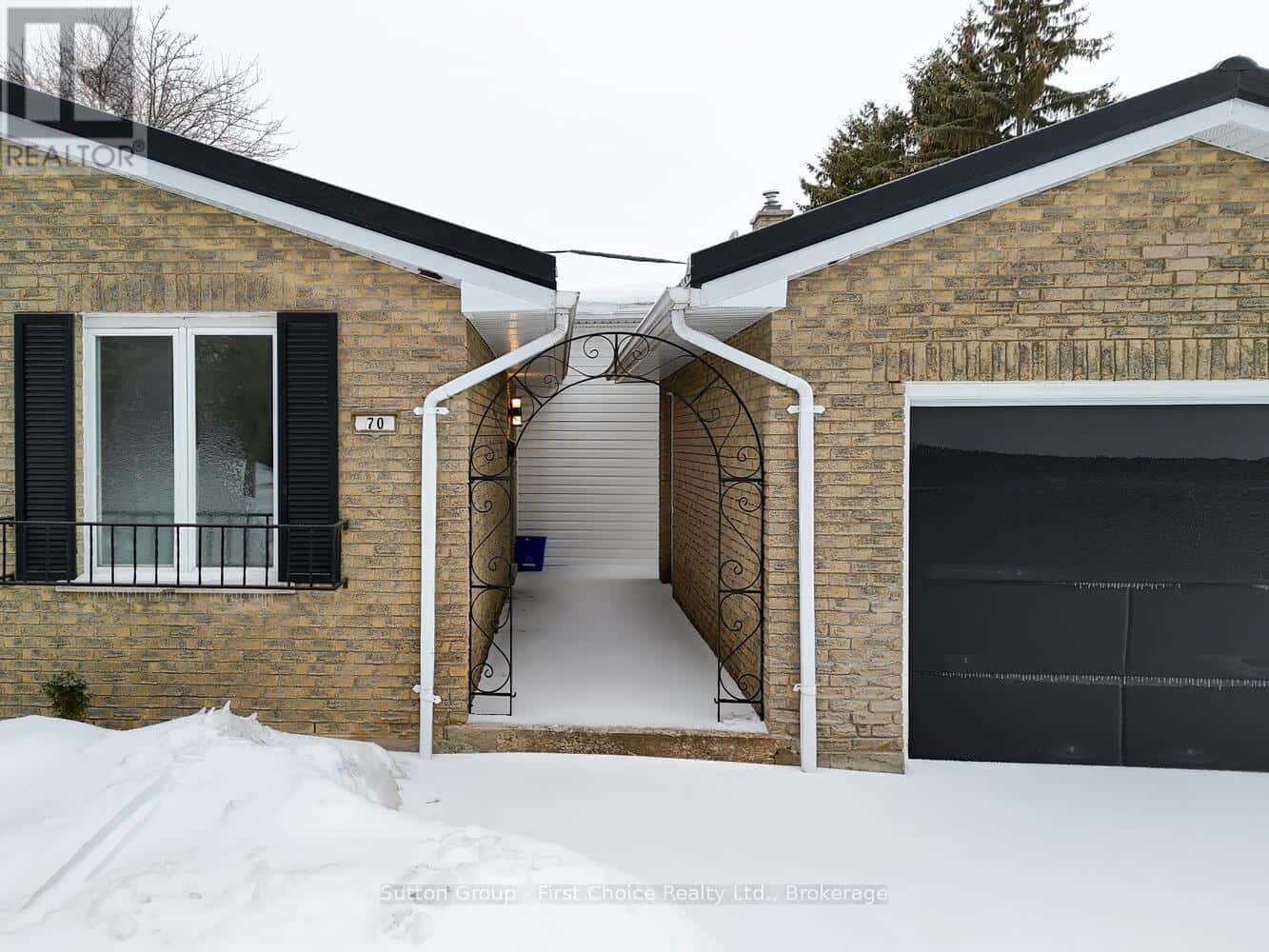 70 BEDFORD DRIVE — Stratford, Ontario - Photo 3 of 32