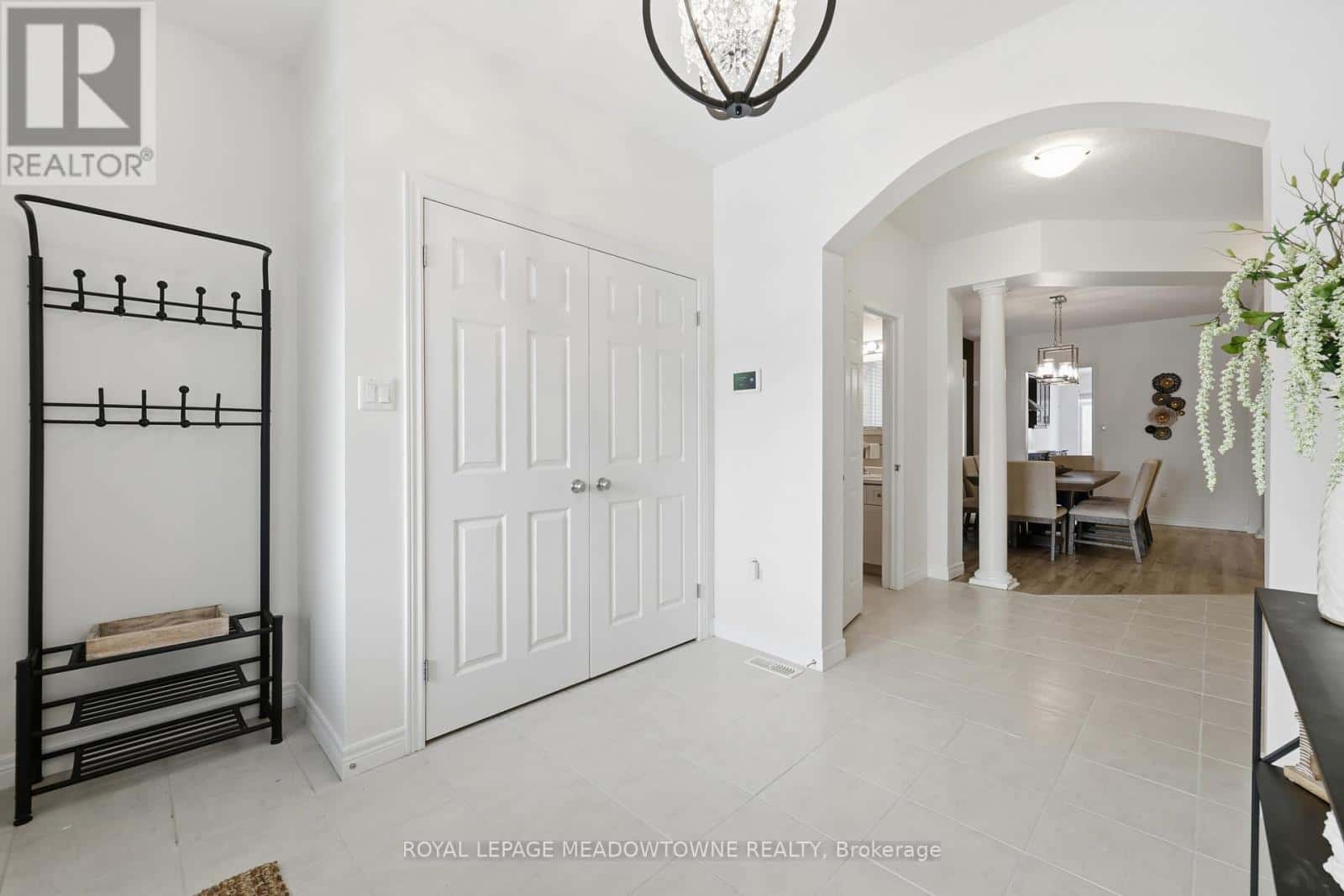 63 WESTRA DRIVE — Guelph (Willow West/Sugarbush/West Acres), Ontario - Photo 3 of 29