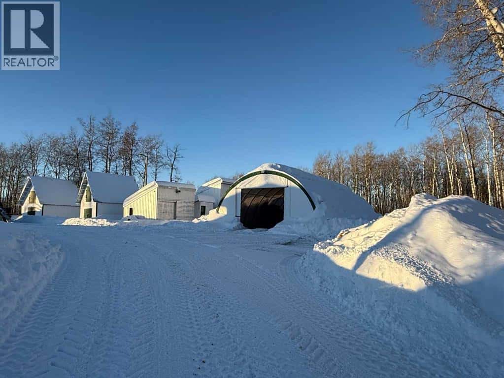 82142, Highway 744 — Rural Northern Sunrise County, Alberta - Photo 2 of 14