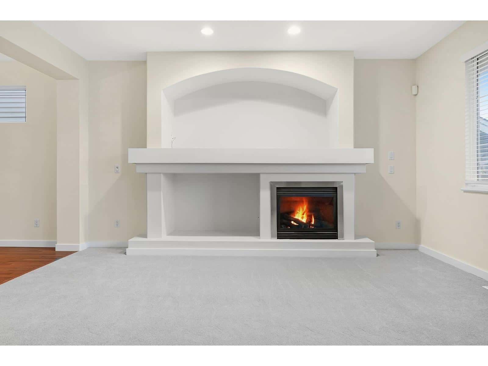 6101 151 STREET — Surrey, British Columbia - Photo 4 of 27