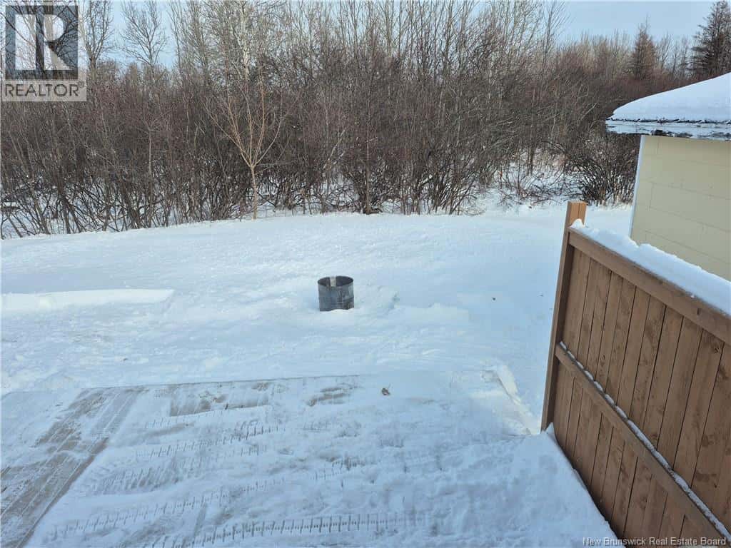 2045 Brideau — Bathurst, New Brunswick - Photo 5 of 25