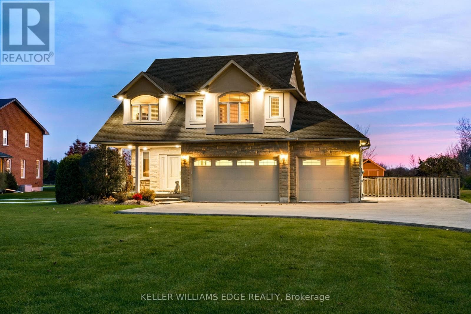 8036 SHERIDAN COURT — Grimsby (Grimsby Escarpment), Ontario - Main photo