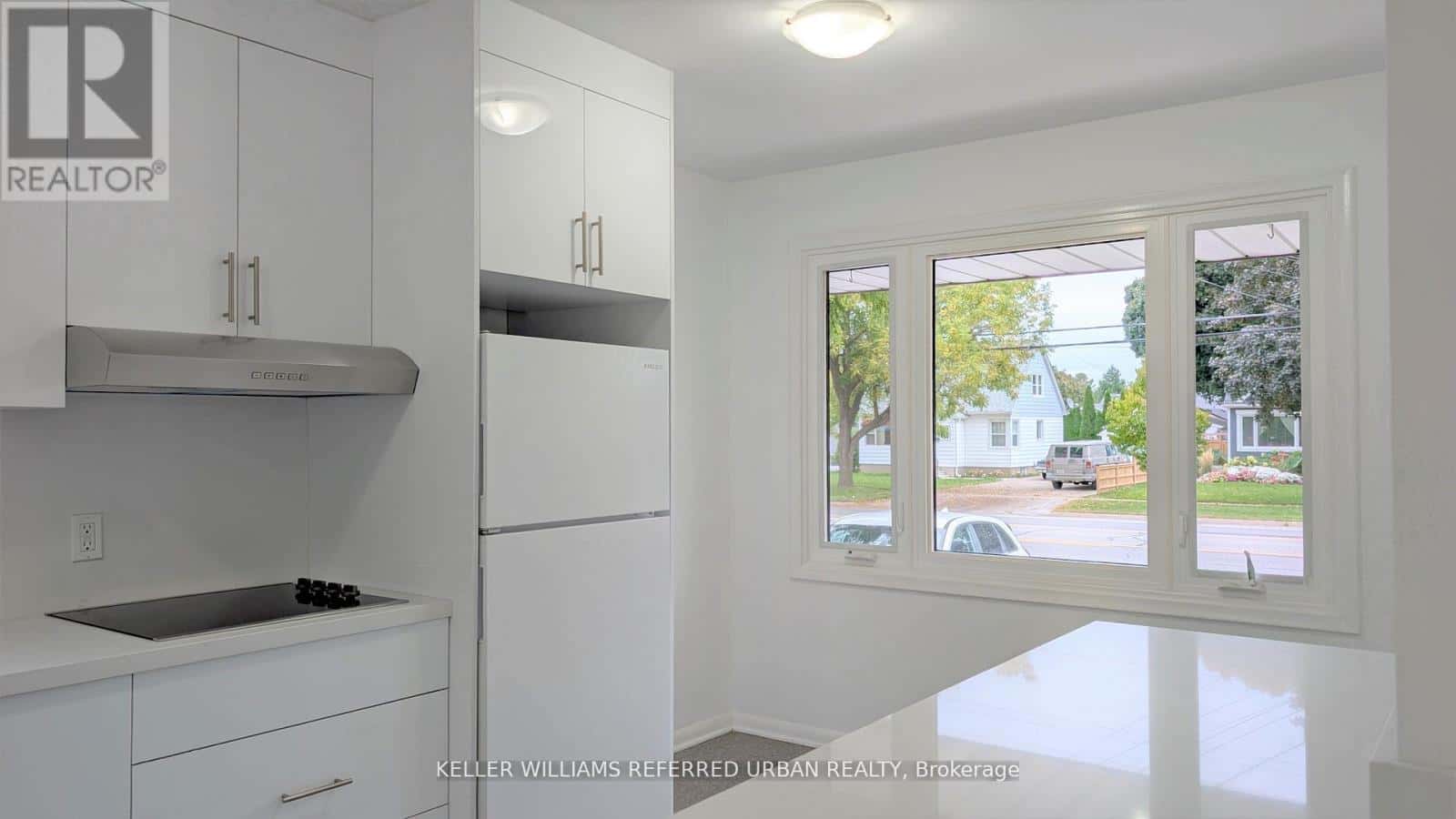 461 GENEVA STREET — St. Catharines (Lakeport), Ontario - Photo 3 of 22