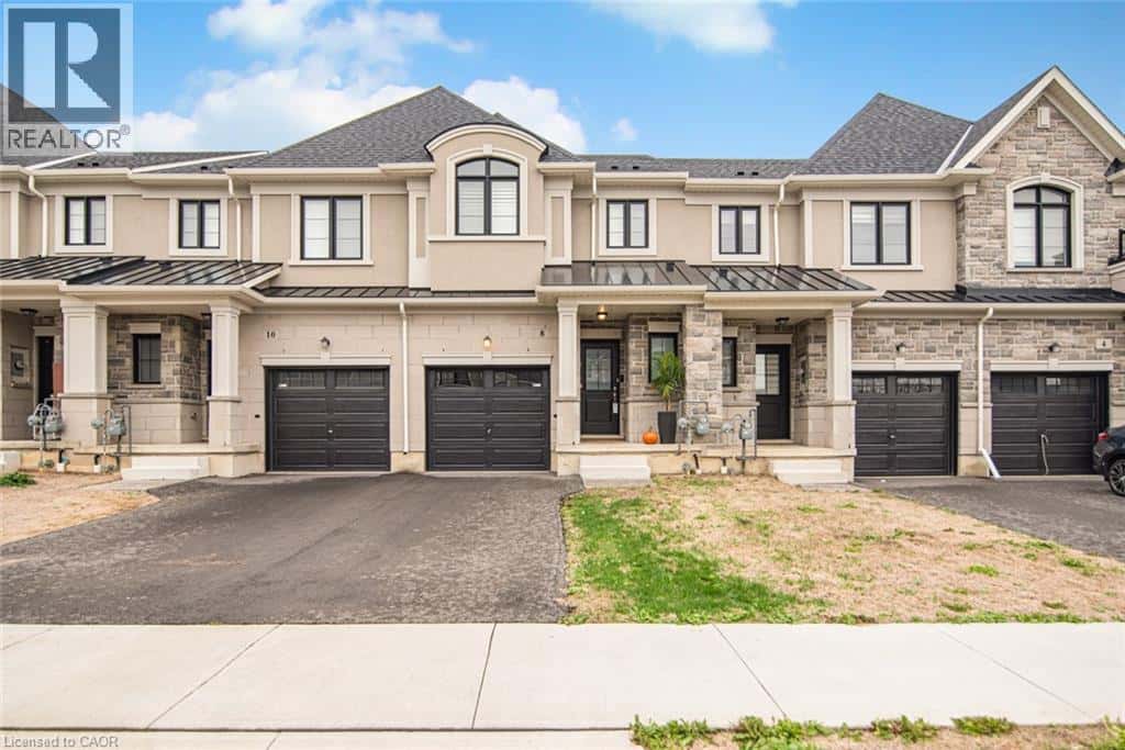 8 MIA Drive — Hamilton, Ontario - Photo 3 of 49