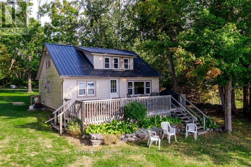 2460 FIRE ROUTE 13 — Selwyn, Ontario - Photo 2 of 47