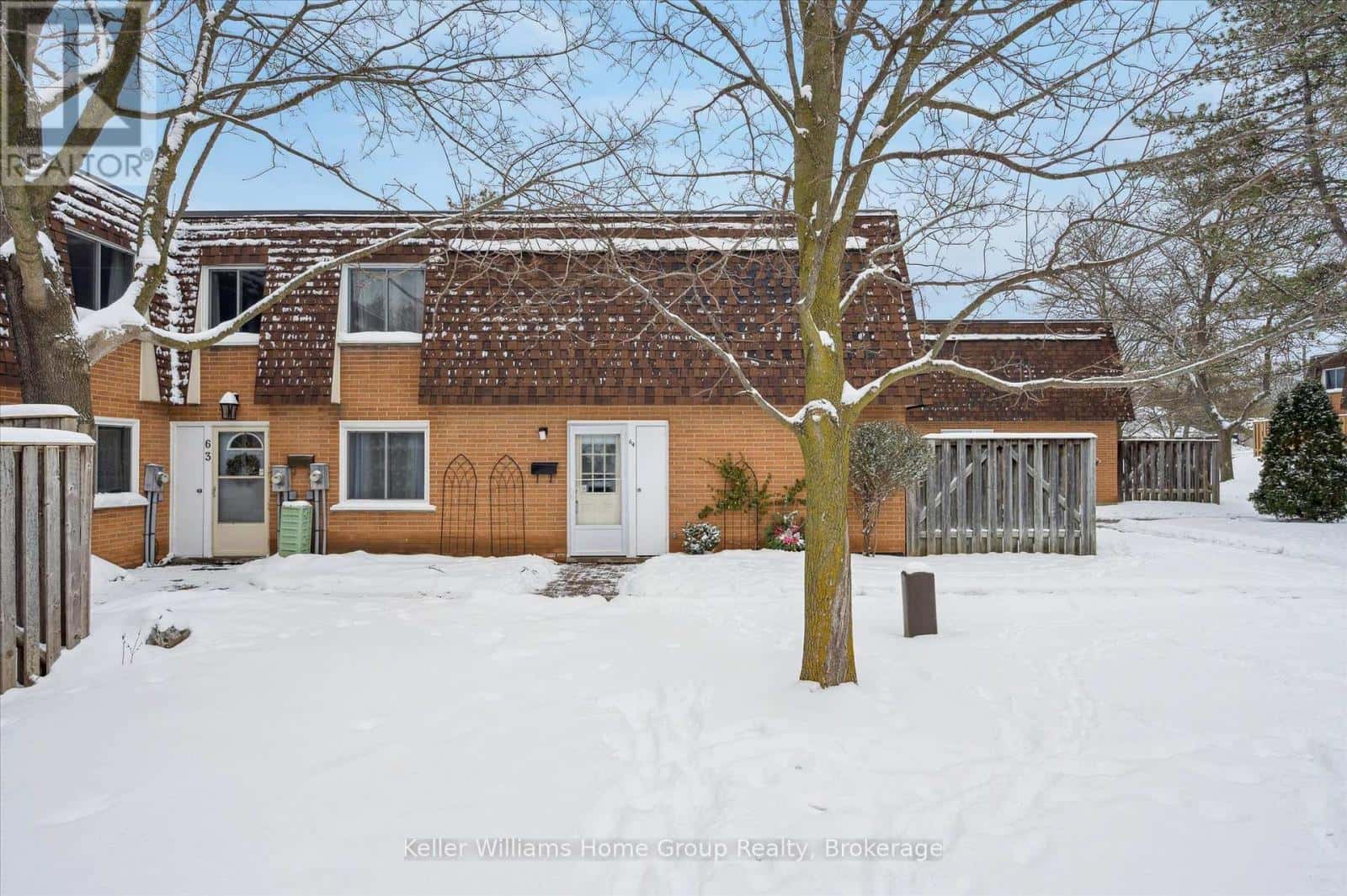 64 - 120 COUNTRY CLUB DRIVE — Guelph (Victoria North), Ontario - Photo 2 of 46