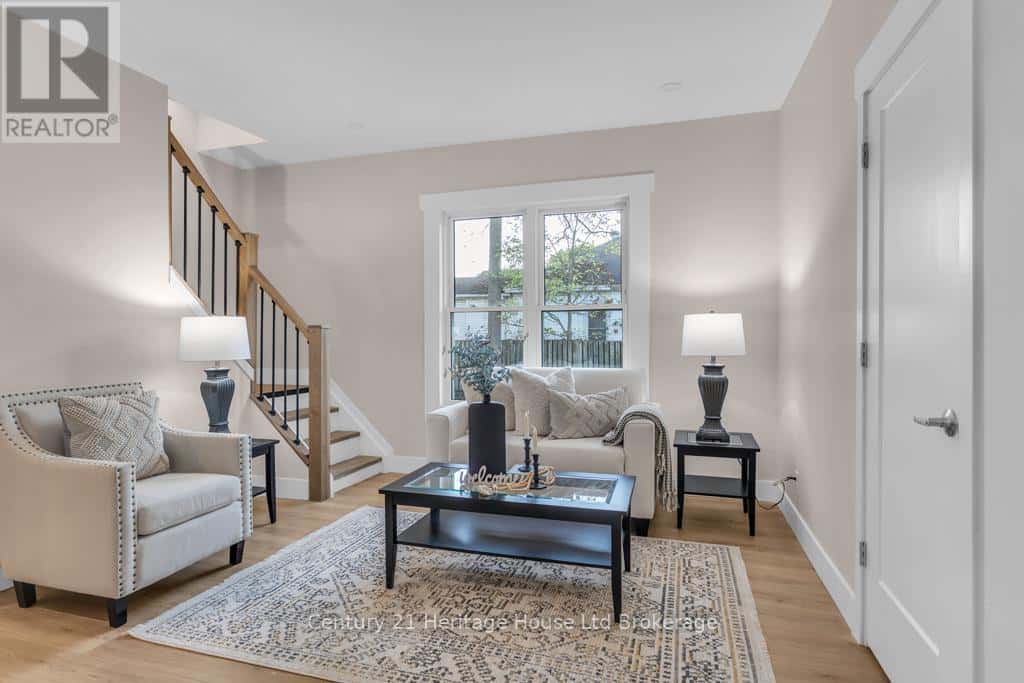 209 VICTORIA STREET — Ingersoll (Ingersoll - North), Ontario - Photo 4 of 37