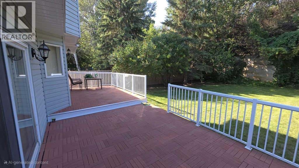 10722 91 Street — Peace River, Alberta - Photo 3 of 92