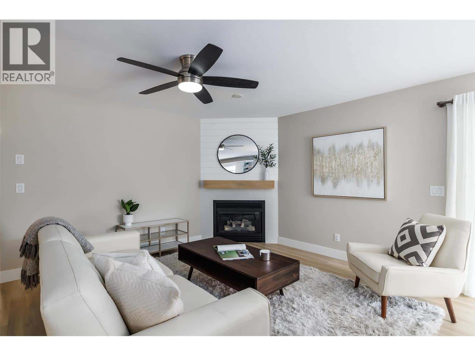 1009 Hudson Road — West Kelowna, British Columbia - Photo 5 of 28