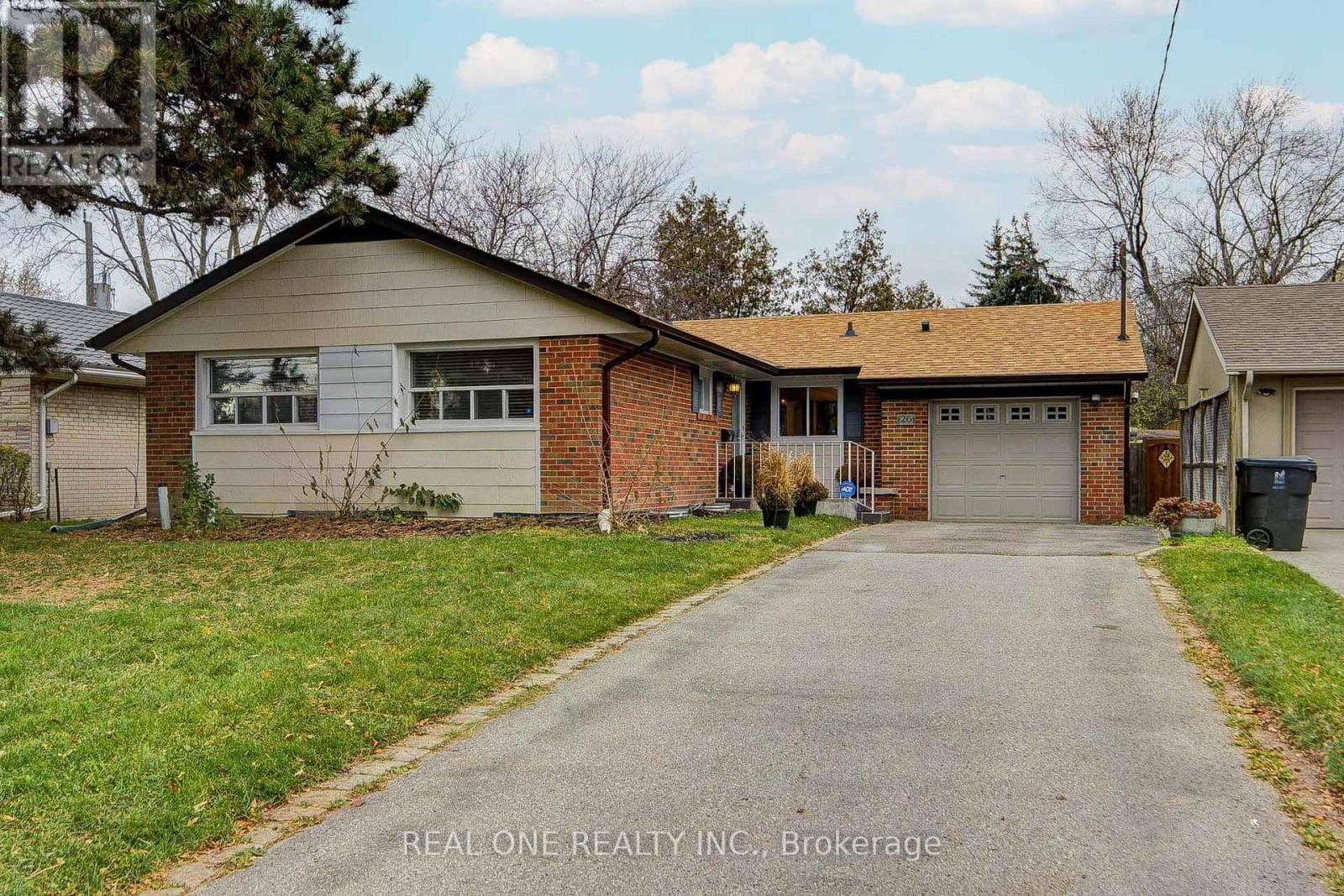 26 ELVASTON DRIVE — Toronto (Victoria Village), Ontario - Main photo