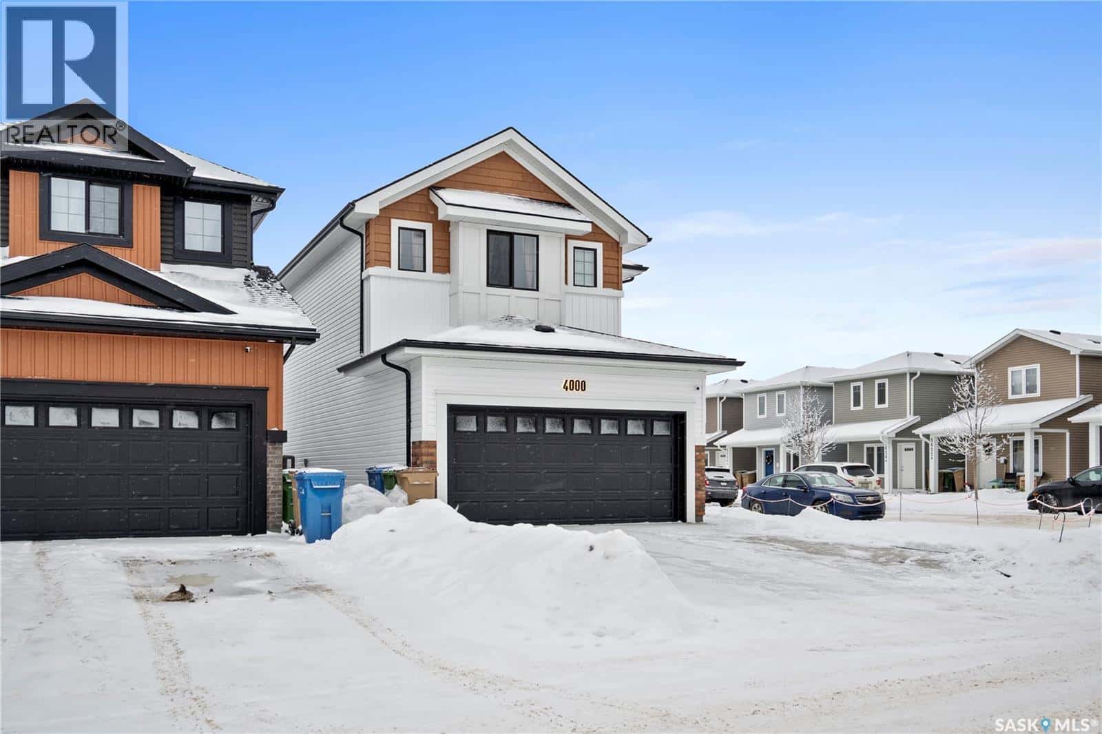 4000 Waterer STREET — Regina, Saskatchewan - Photo 2 of 38