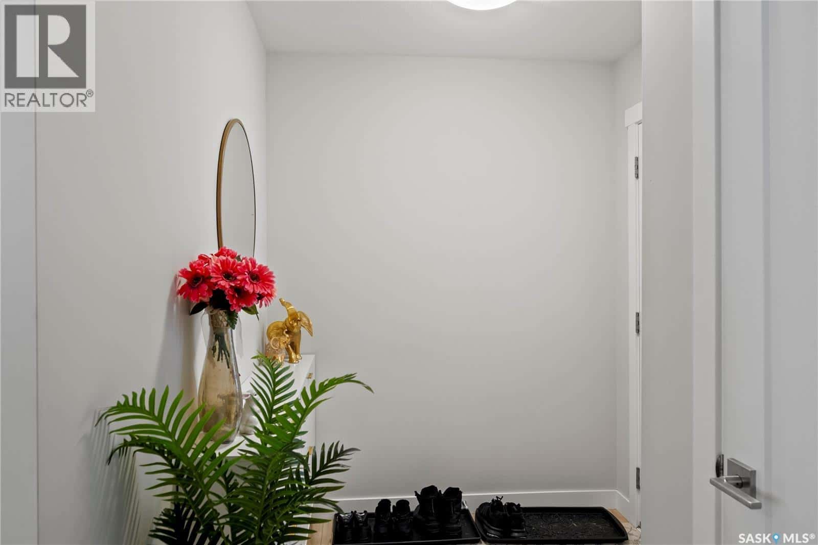 4000 Waterer STREET — Regina, Saskatchewan - Photo 5 of 38