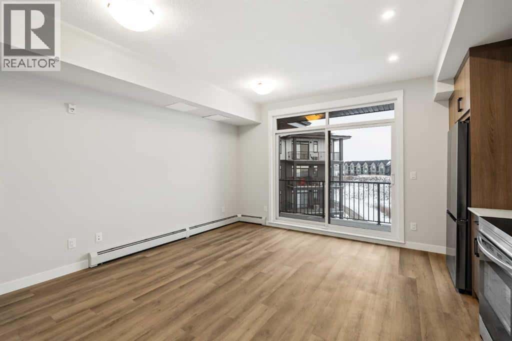 402, 50 Sage Hill NW — Calgary, Alberta - Photo 3 of 31
