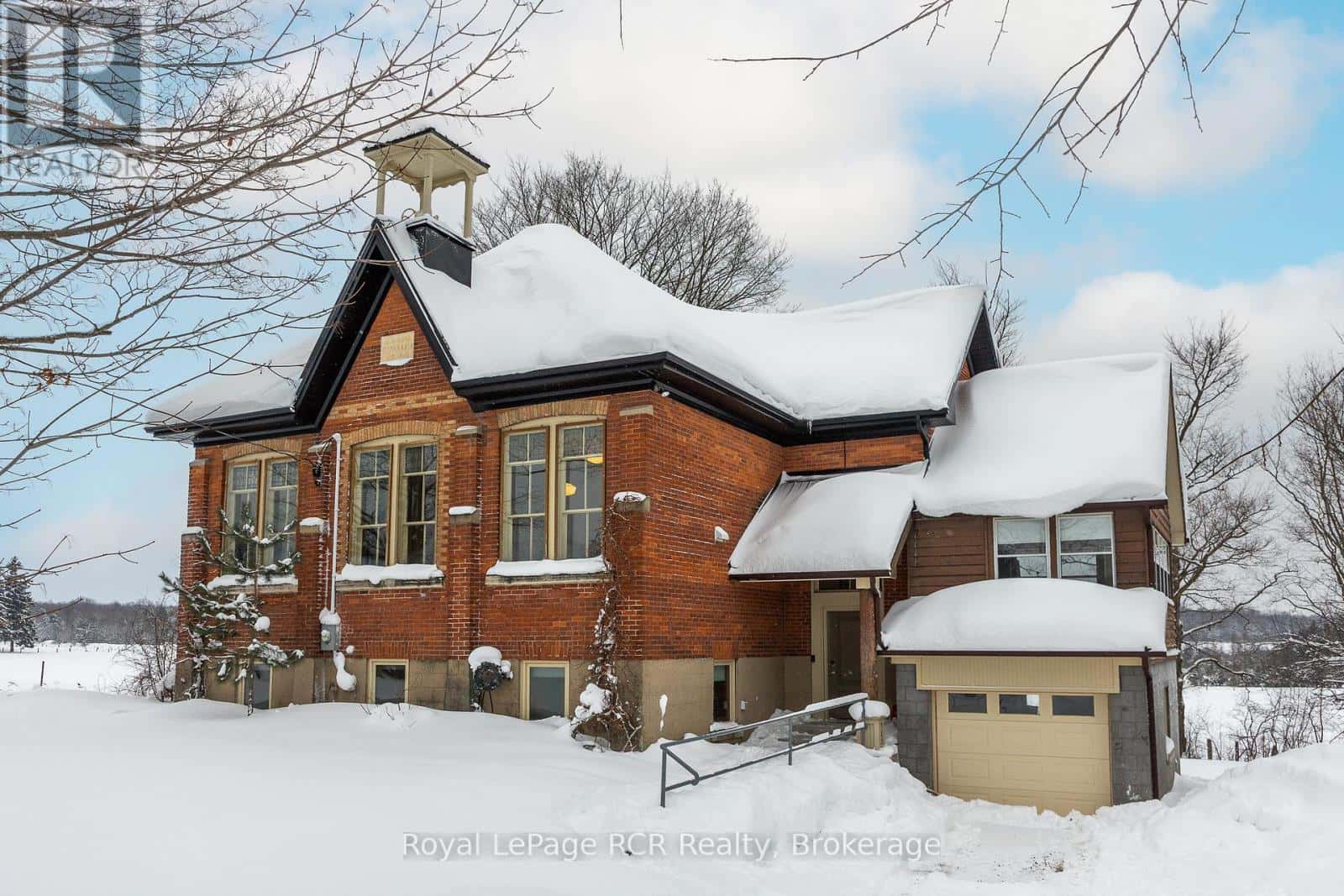 136630 GREY ROAD 12 — Grey Highlands, Ontario - Photo 2 of 43