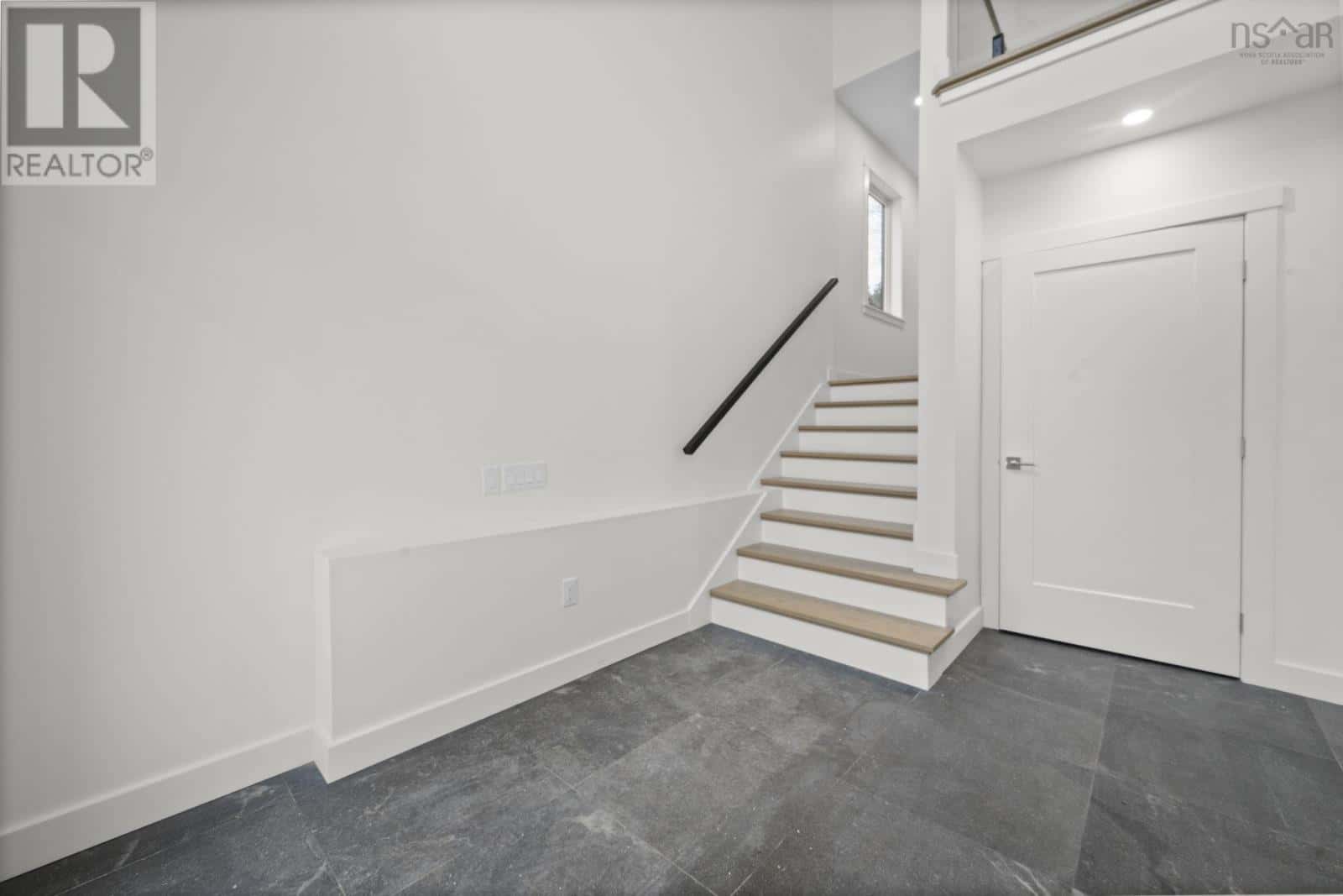 206 Brunello Boulevard — Brunello Estates, Nova Scotia - Photo 2 of 37