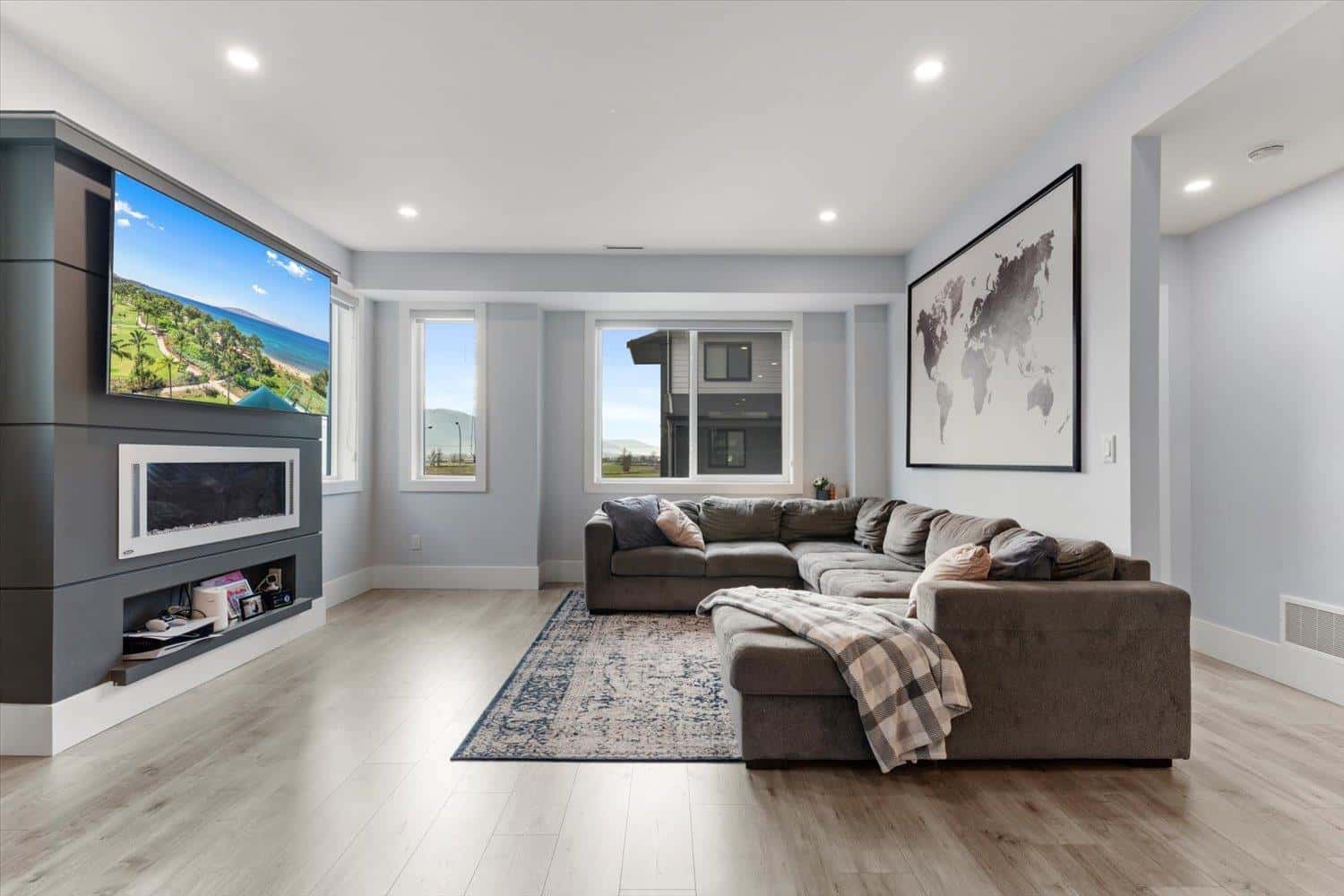 19 34825 DELAIR ROAD — Abbotsford, British Columbia - Photo 3 of 37