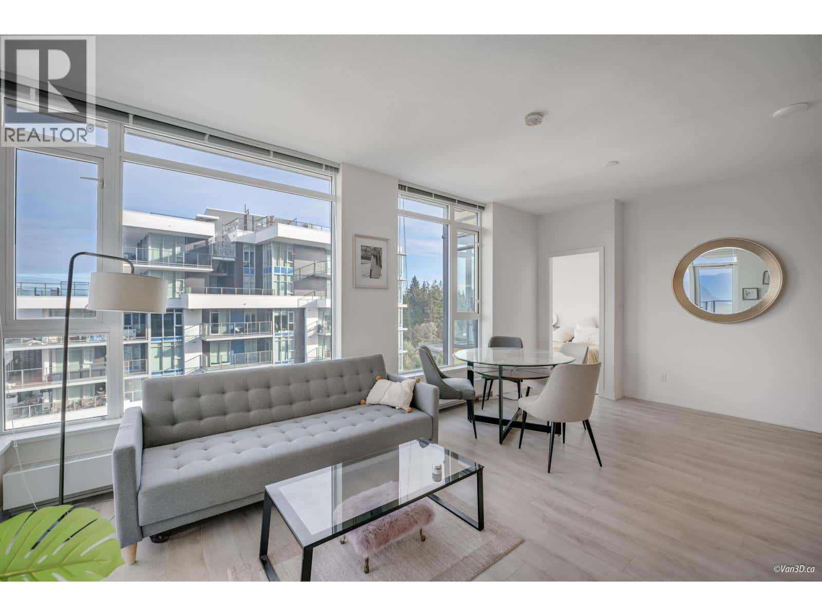 1103 8850 UNIVERSITY CRESCENT — Burnaby, British Columbia - Photo 4 of 35