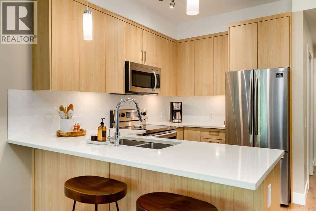 222 12460 191 STREET — Pitt Meadows, British Columbia - Photo 3 of 40