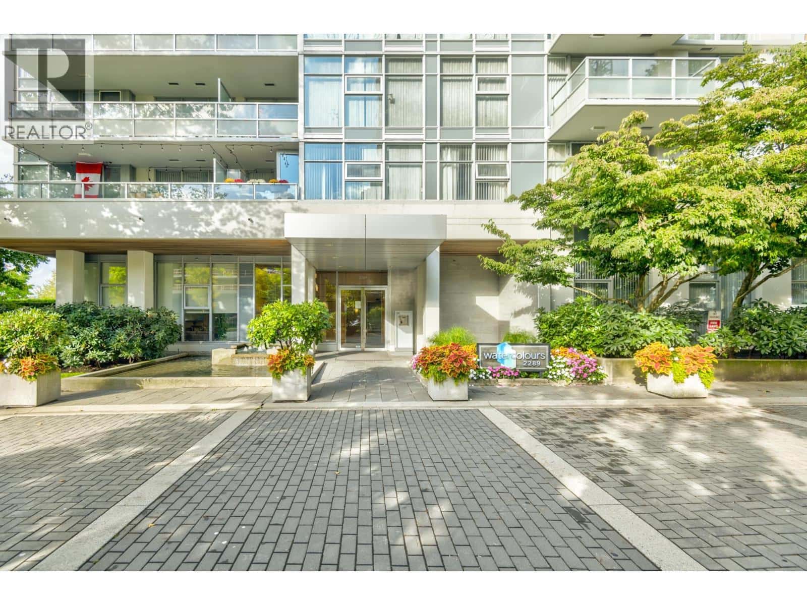 3005 2289 YUKON CRESCENT — Burnaby, British Columbia - Photo 3 of 40