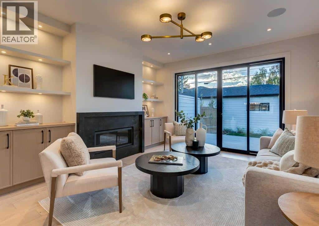 2231 35 Street SW — Calgary, Alberta - Photo 2 of 47