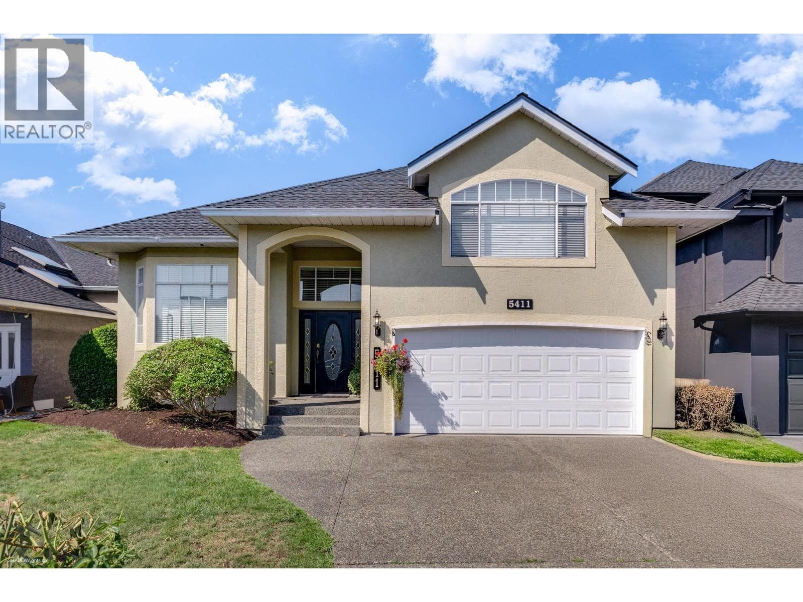 5411 MCCOLL CRESCENT — Richmond, British Columbia - Main photo