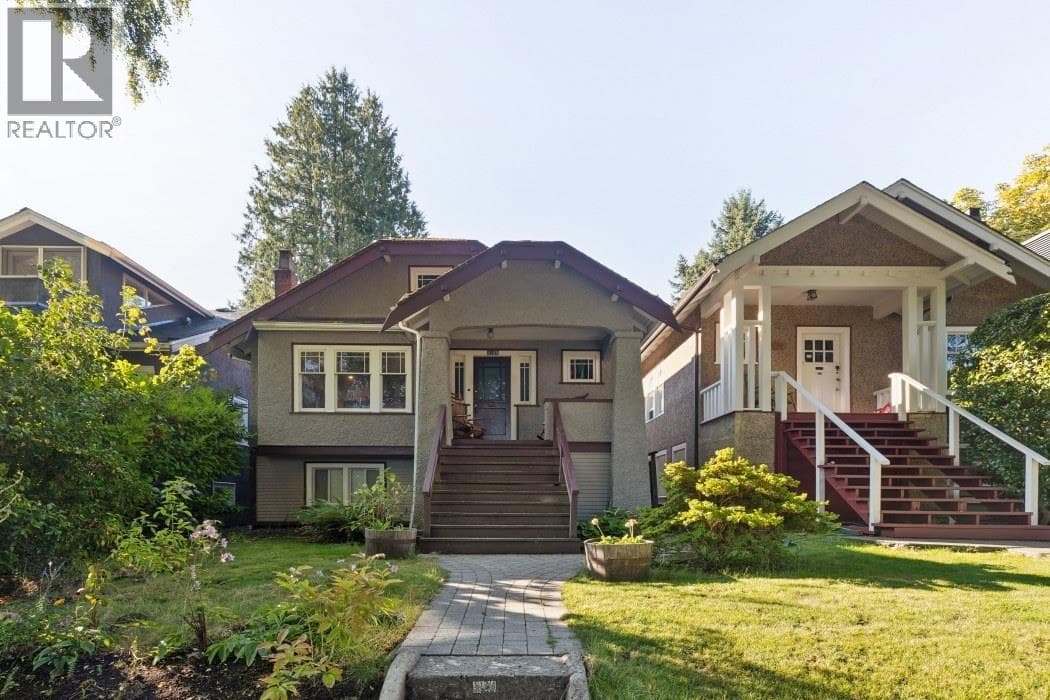 4188 W 13TH AVENUE — Vancouver, British Columbia - Main photo