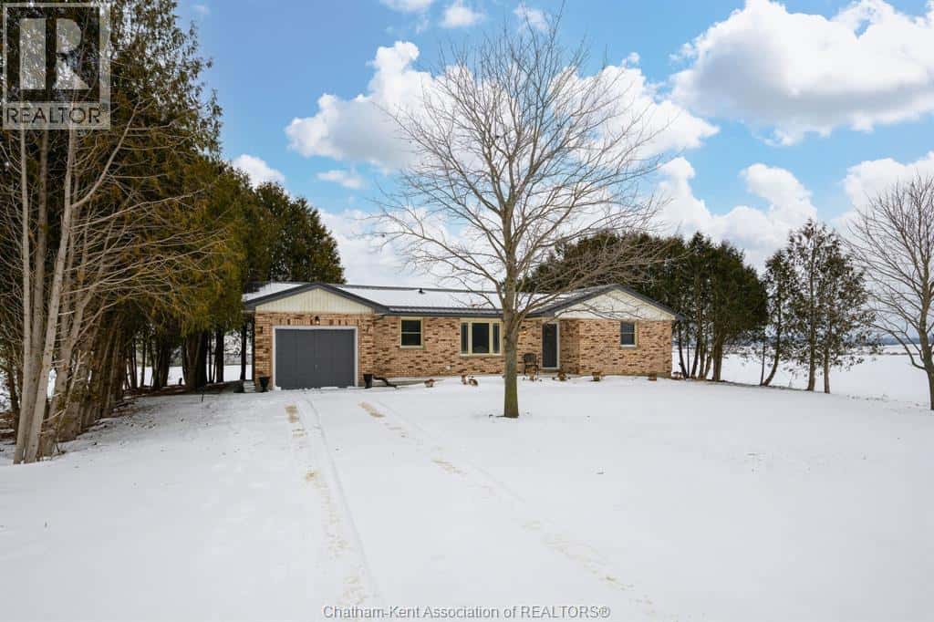 13904 Graham ROAD — West Lorne, Ontario - Photo 2 of 40