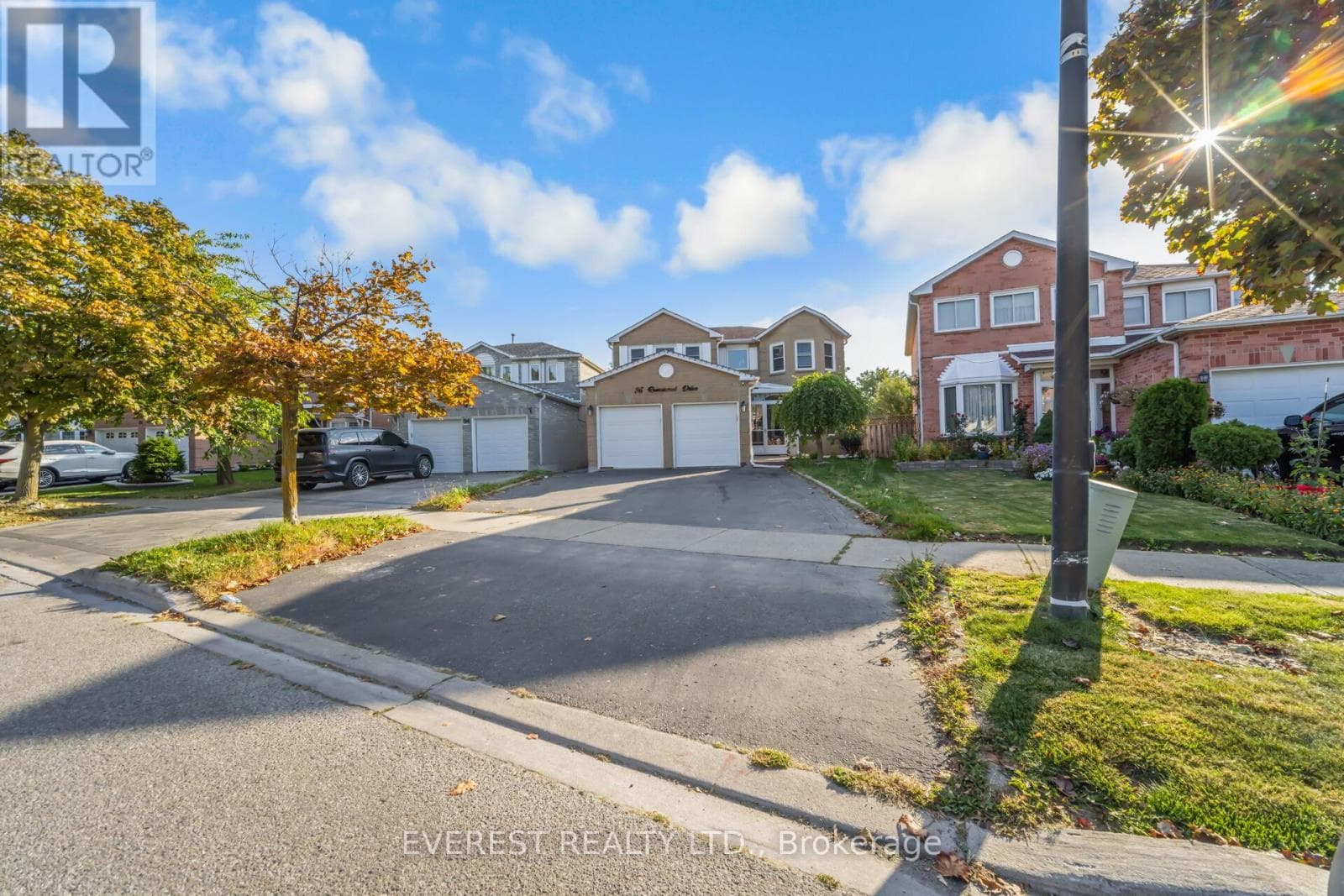96 RAVENSWOOD DRIVE — Brampton (Fletcher's Creek South), Ontario - Main photo